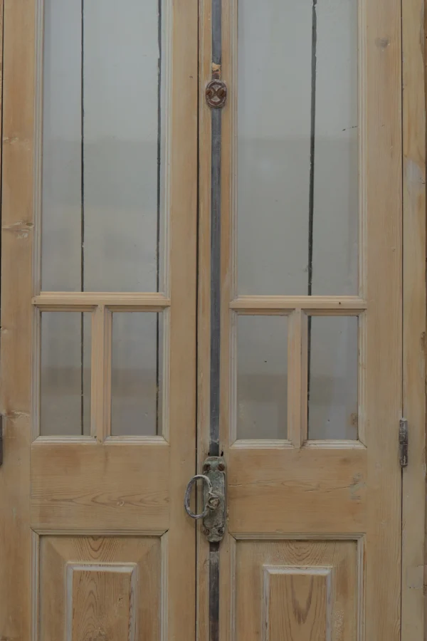 Antique French Glass door - lot B339 - Image 4