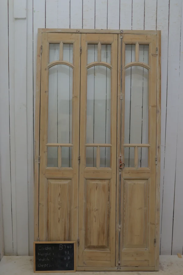 Antique French Glass door - lot B343 - Image 2