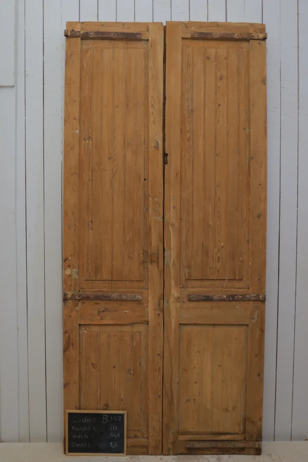 Antique French panel door - lot B357 - Image 6