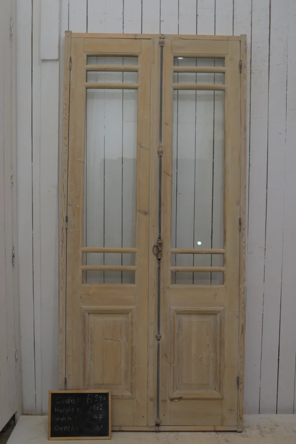 Antique French Glass door - lot B296 - Image 2