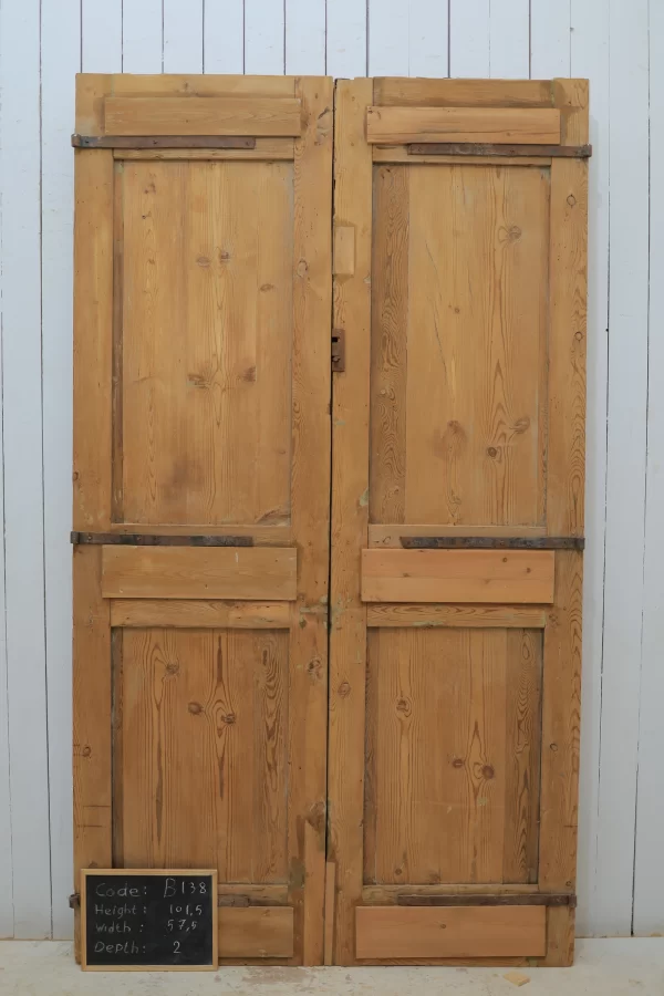 Antique French carved door - lot B138 - Image 4