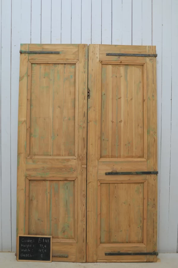 Antique French carved door - lot B141 - Image 3