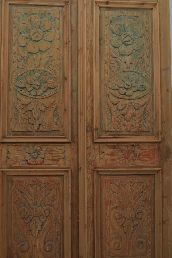 Antique French Carved door - lot B175 - Image 3