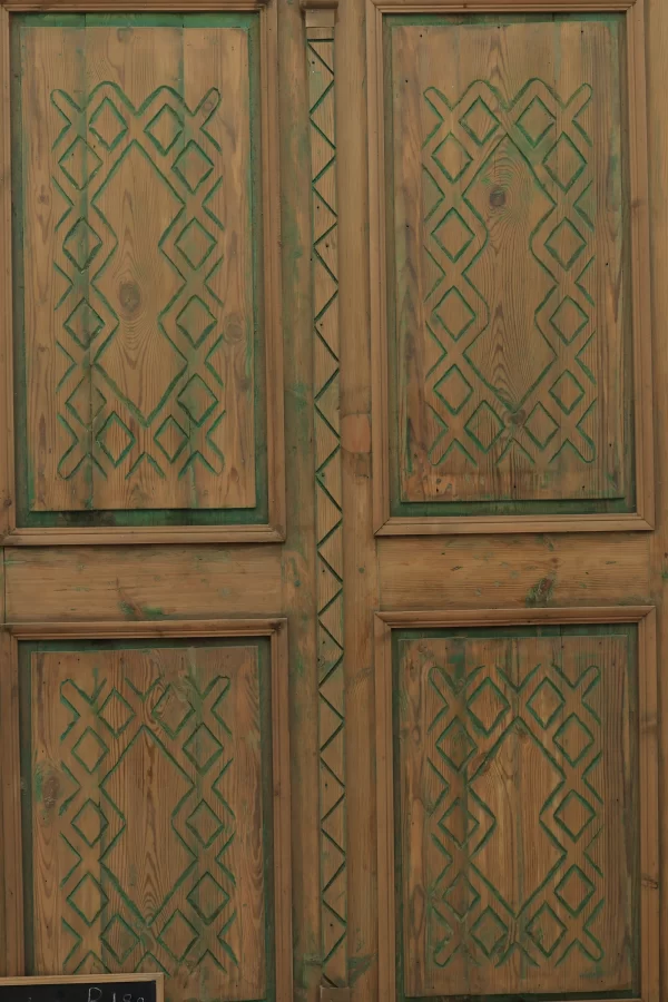 Antique French Carved door - lot B180 - Image 3