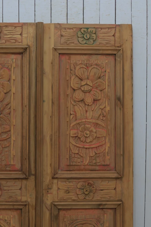 Antique French Carved door - lot B202 - Image 3