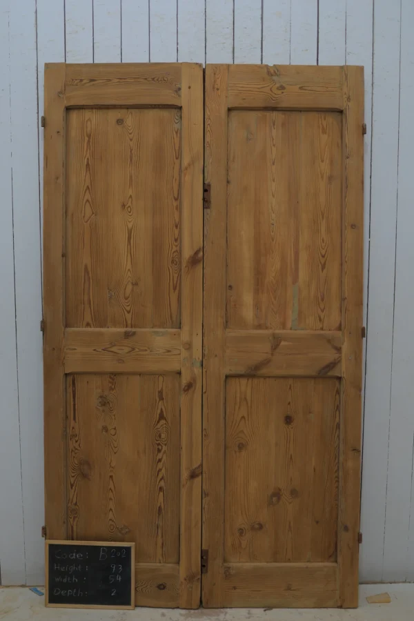 Antique French Carved door - lot B202 - Image 5