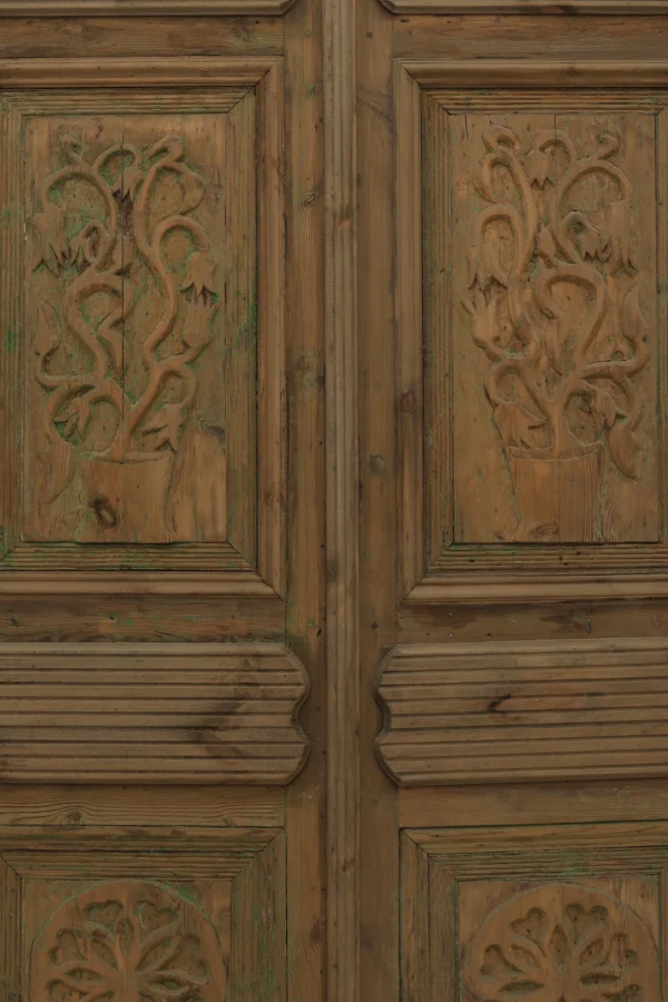 Antique French Carved door - lot B204 - Image 3