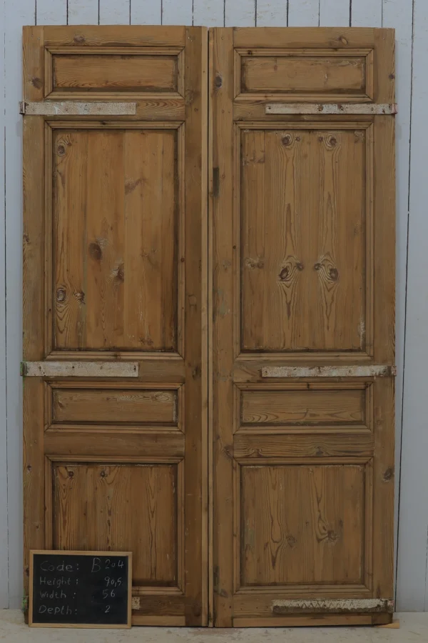 Antique French Carved door - lot B204 - Image 5