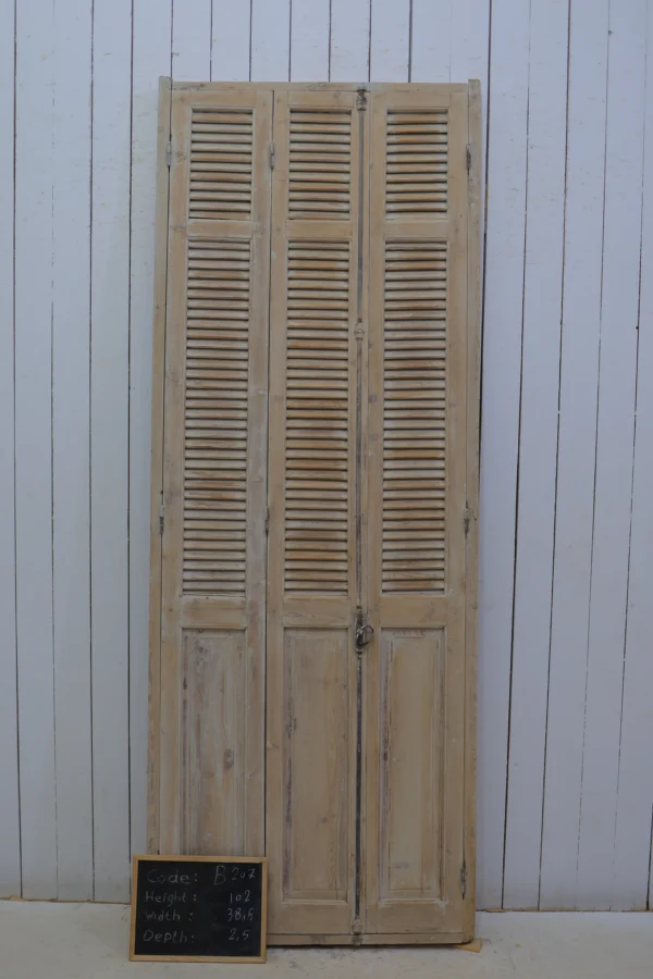 Antique French shutter box - lot B207