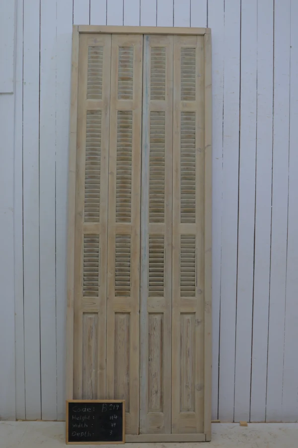 Antique French shutter box - lot B219