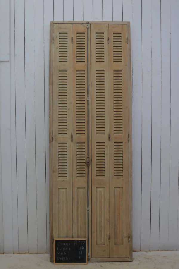 Antique French shutter box - lot B227