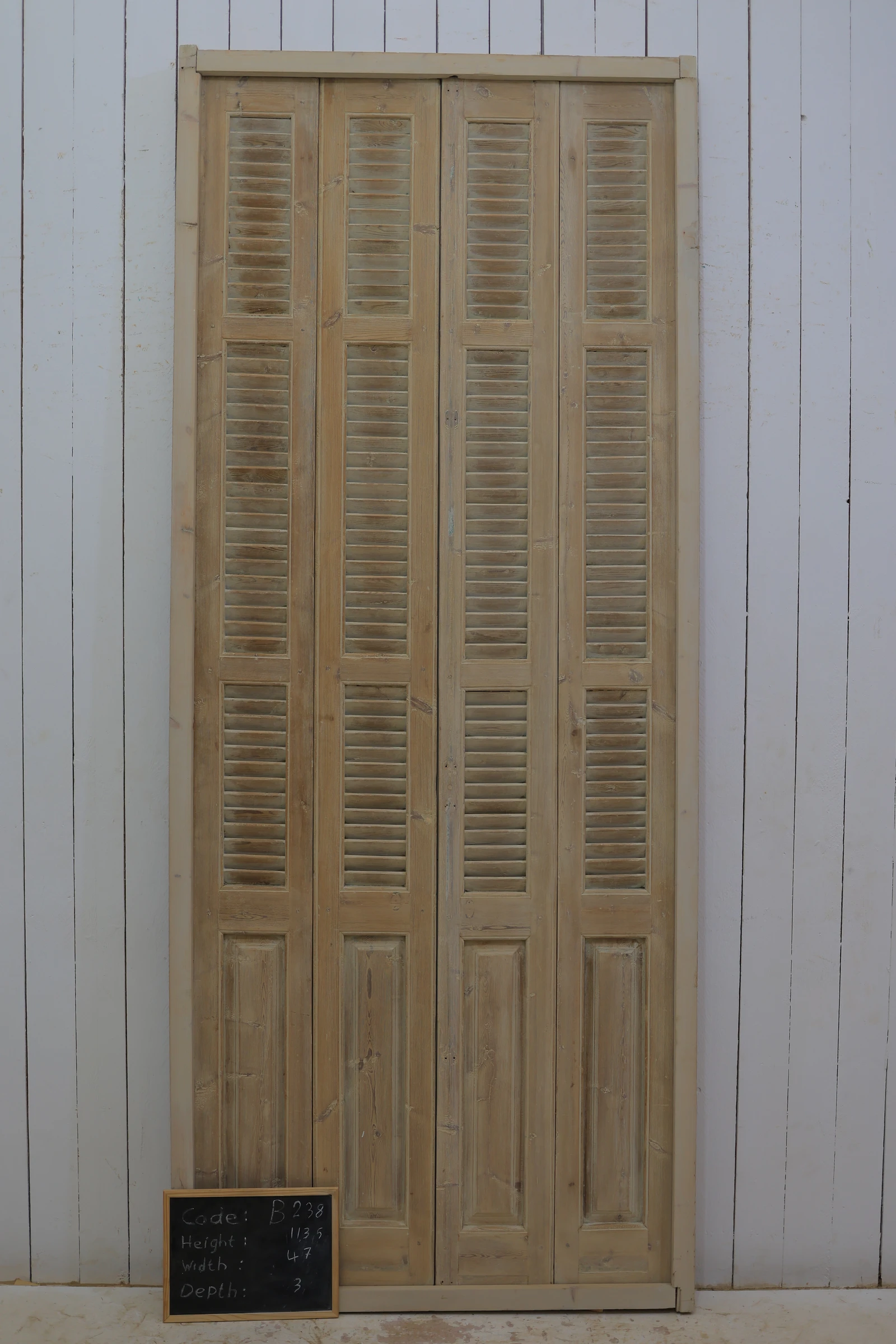 Antique French shutter box - lot B238