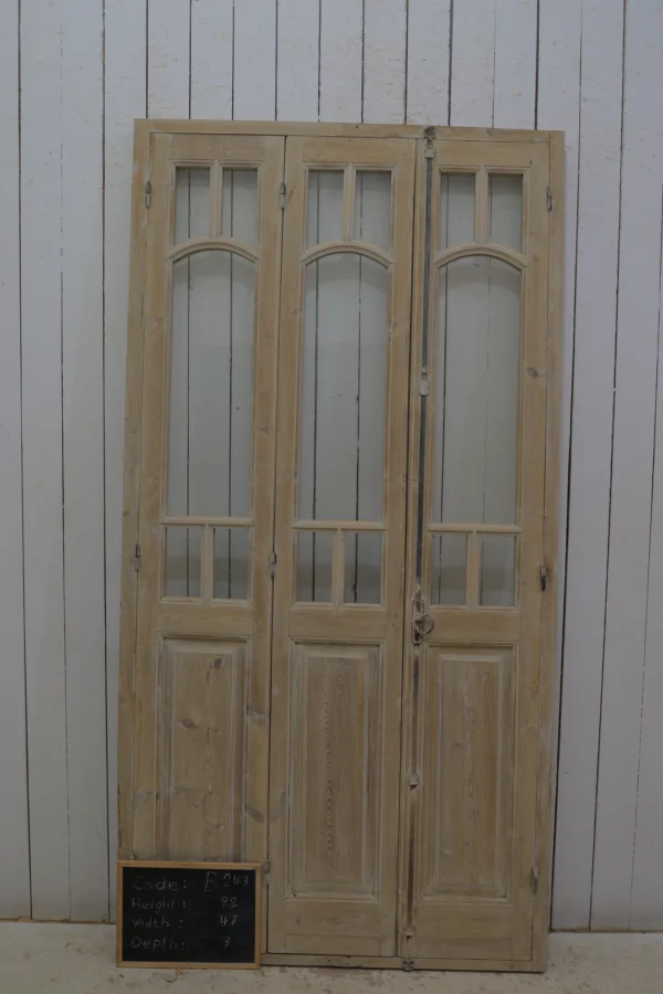 Antique French Glass door - lot B243 - Image 2
