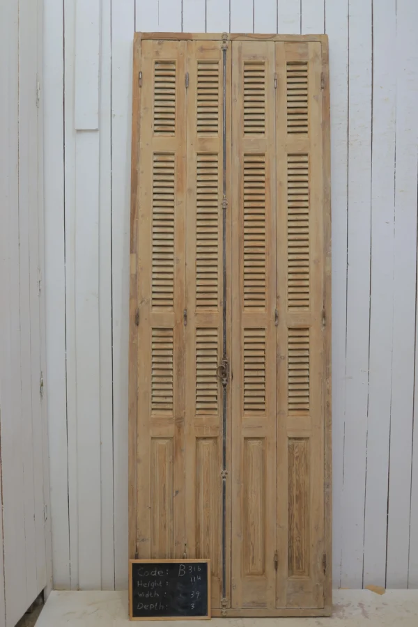 Antique French shutter box - lot B316 - Image 2