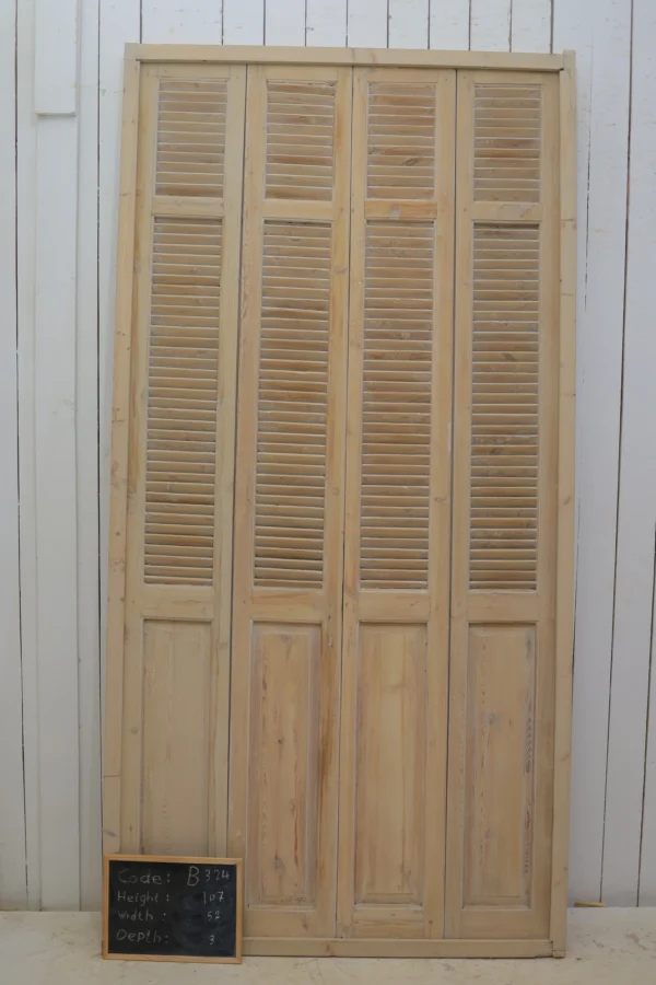 Antique French shutter box - lot B324