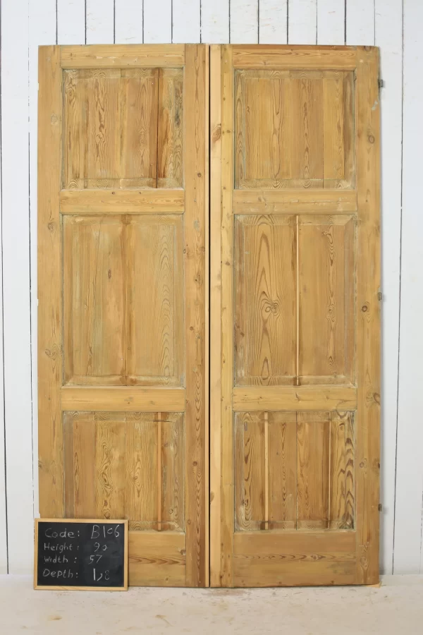 Antique French panel door - lot B106 - Image 4