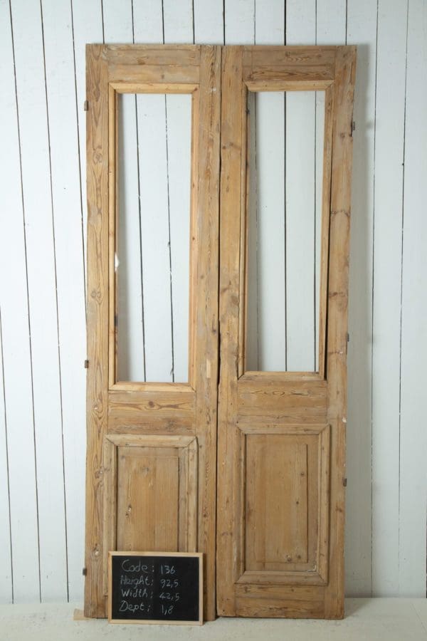 Antique French Doors with Glass (Set) - Lot 136 - Image 3