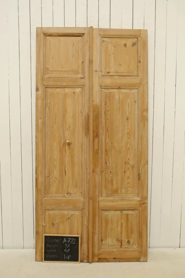 Antique French panel door - lot A772 - Image 5