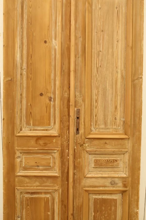 Antique French panel door - lot A823 - Image 5