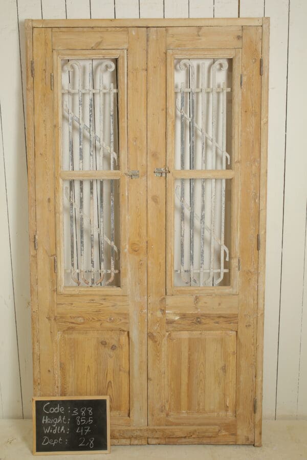 Antique French Door with Iron (Set) - Lot 388 - Image 3